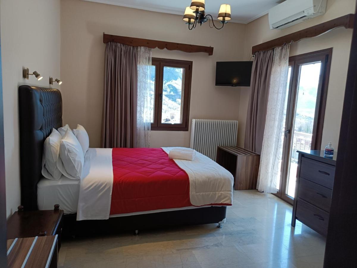 Spartacus House กาลัมปากา ภายนอก รูปภาพ