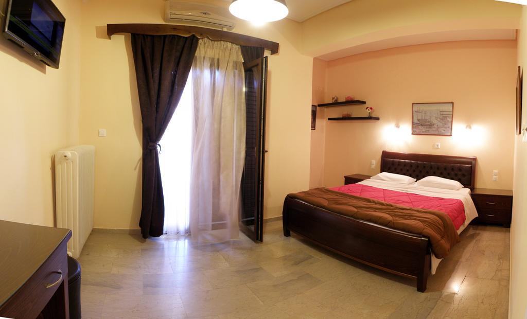 Spartacus House กาลัมปากา ภายนอก รูปภาพ