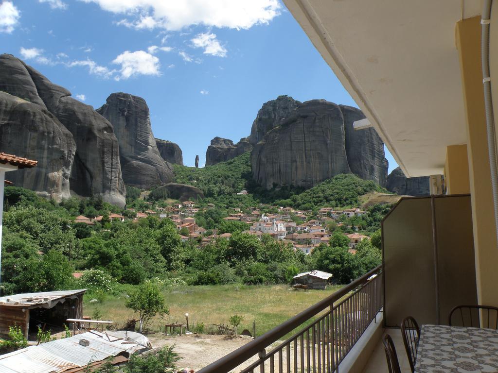 Spartacus House กาลัมปากา ภายนอก รูปภาพ