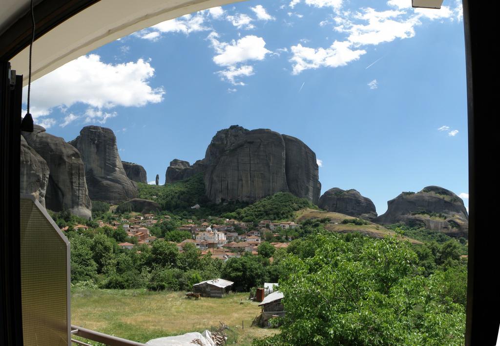 Spartacus House กาลัมปากา ภายนอก รูปภาพ