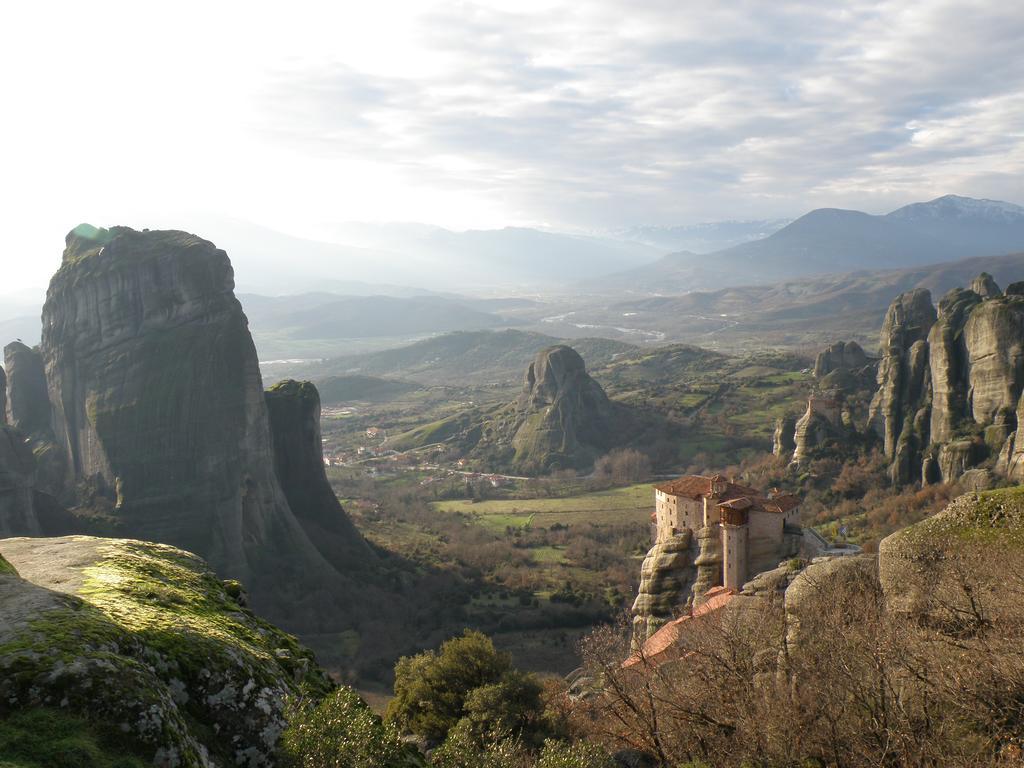 Spartacus House กาลัมปากา ภายนอก รูปภาพ
