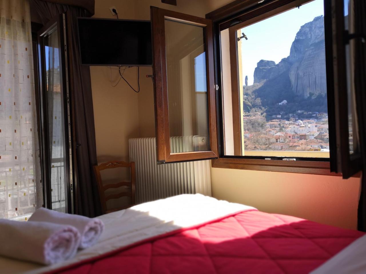 Spartacus House กาลัมปากา ภายนอก รูปภาพ